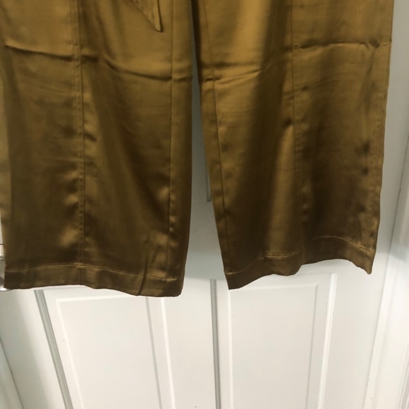 White House Black market gold woman pants - Picture 4 of 16